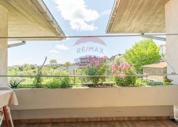 Balcone - Villa via giglio vecchio
 
13, Montefiascone - photo 63