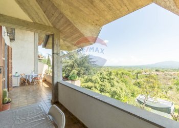 Balcone - Villa via giglio vecchio
 
13, Montefiascone - photo 68