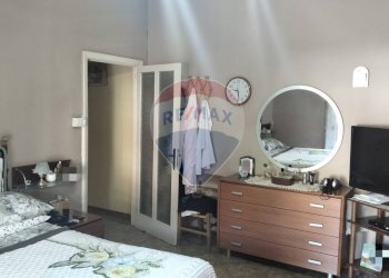 Camera / camera da letto - Quadrilocale Via Santa Maria ai Monti
 
96, Napoli - foto 8