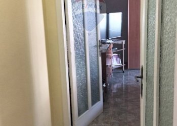 Hall / corridoio - Quadrilocale Via Santa Maria ai Monti
 
96, Napoli - foto 9