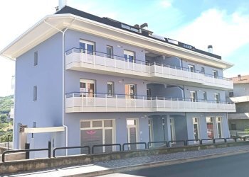 CONDOMINIO - Appartamento Via Cona
 
77, Teramo - foto 2