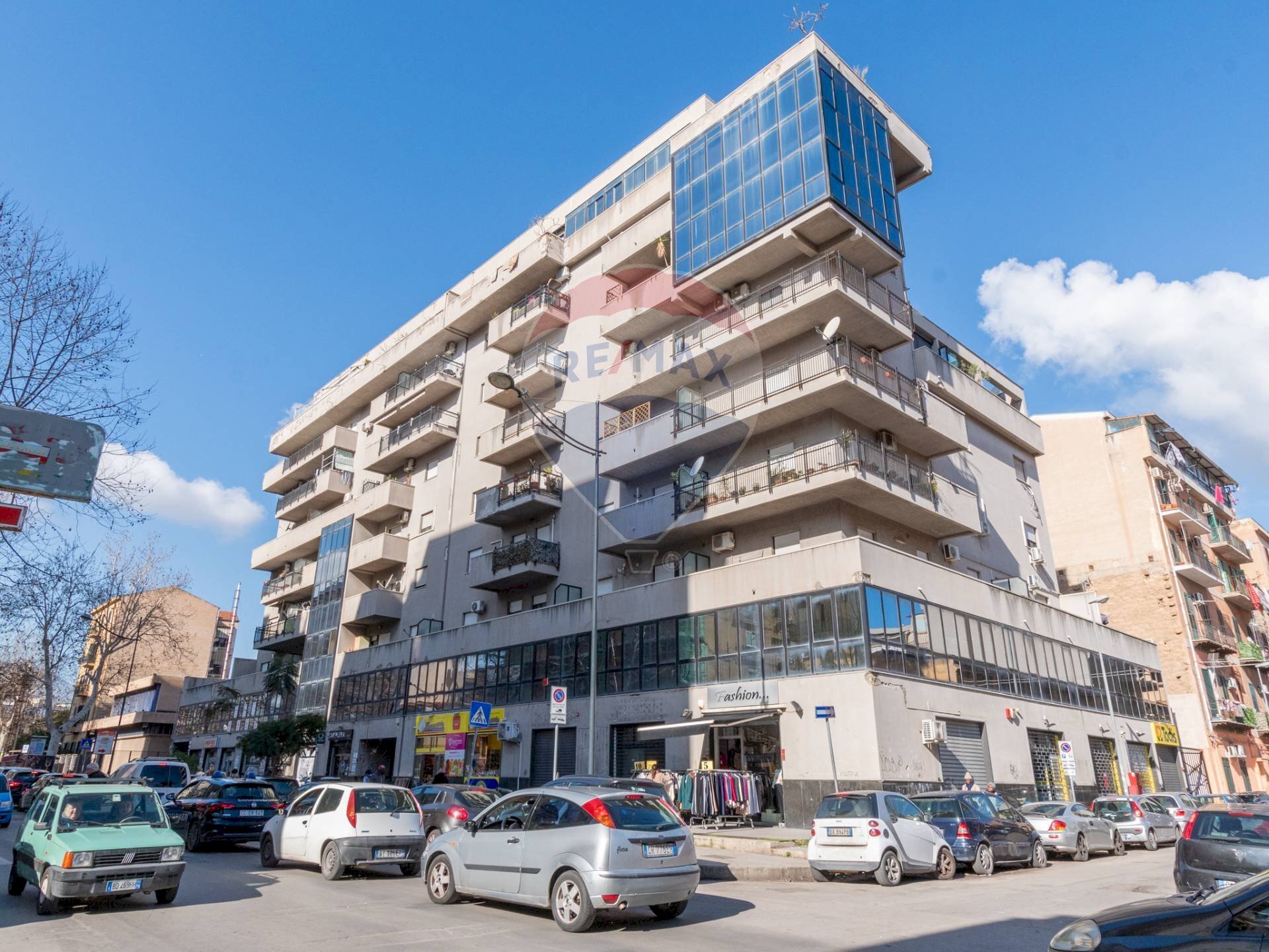 Edificio all\'aperto - Office via Dei Cantieri
2 /n, Palermo - photo 3