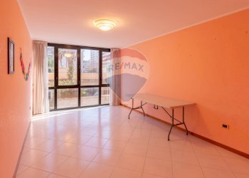 Stanza vuota - Office via Dei Cantieri
 
2 /n, Palermo - photo 15