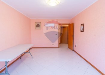 Camera / camera da letto - Office via Dei Cantieri
 
2 /n, Palermo - photo 18