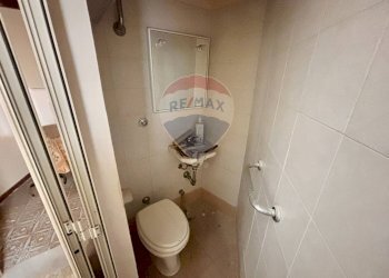 Bagno - Independent house Via Pennetti
 
35, San Pietro Vernotico - photo 7