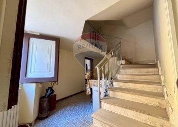 Scale - Independent house Via Pennetti
 
35, San Pietro Vernotico - photo 8