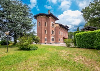 Foto 1 - Villa Strada Serra
 
7, Valenza - foto 1