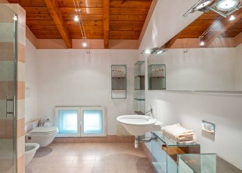 Foto 39 - Villa Strada Serra
 
7, Valenza - foto 39