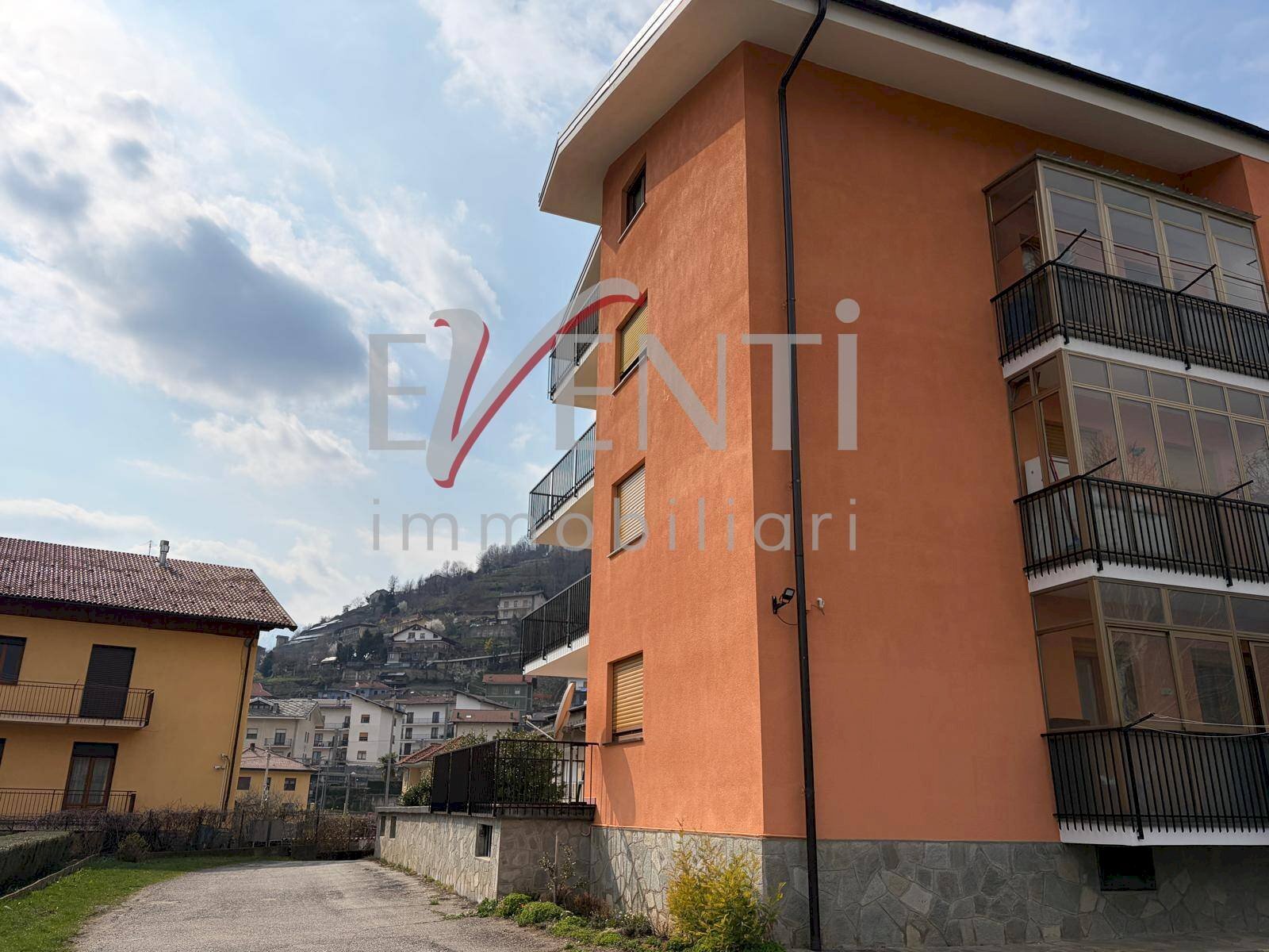 Foto 2 - Quadrilocale Via XXV Aprile
 
6, Pomaretto - foto 2