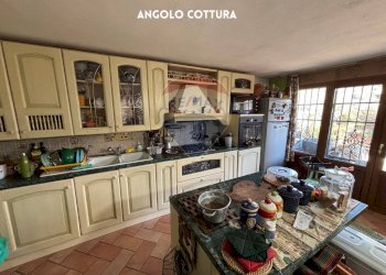 CUCINA ABITABILE - Villa STRADE DELLE MINIERE
 
9, Scansano - foto 1