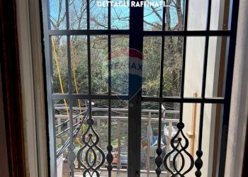 DETTAGLIO FINESTRA - Villa STRADE DELLE MINIERE
 
9, Scansano - foto 20