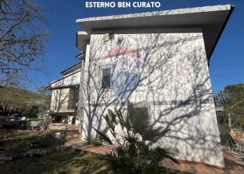 FACCIATA - Villa STRADE DELLE MINIERE
 
9, Scansano - foto 62