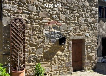 FACCIATA IN PIETRA - Casa indipendente VIA DEL PRETORIO
 
18, Arcidosso - foto 4
