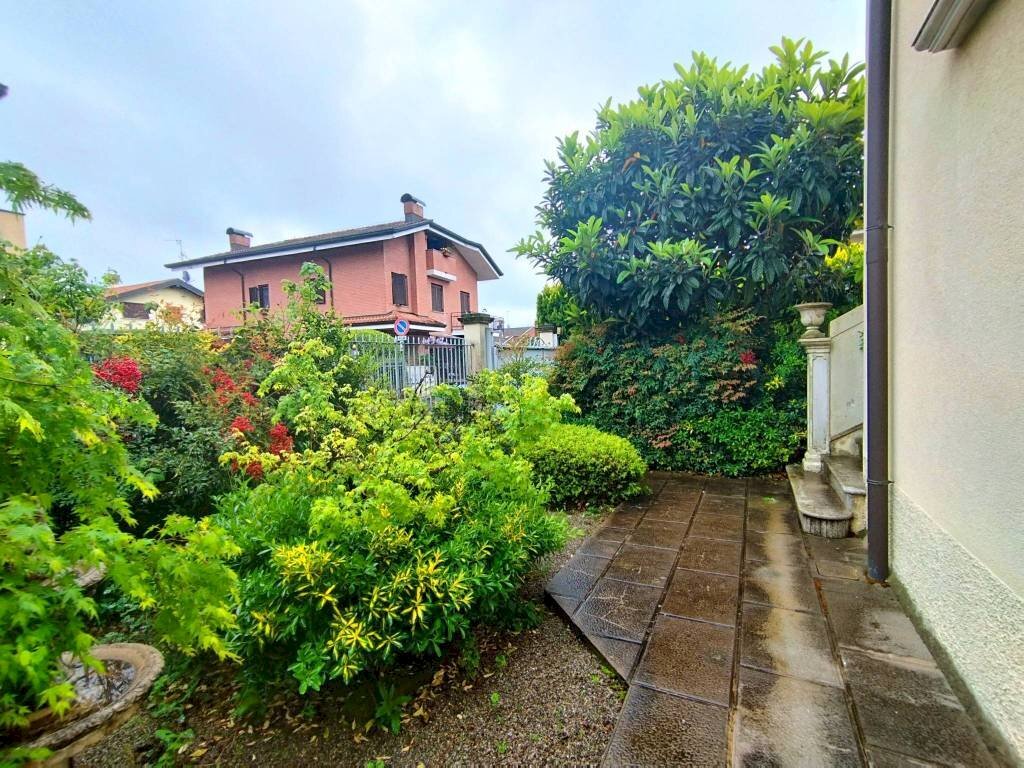 Giardino - Villa via Monte Bianco, Arese - foto 3