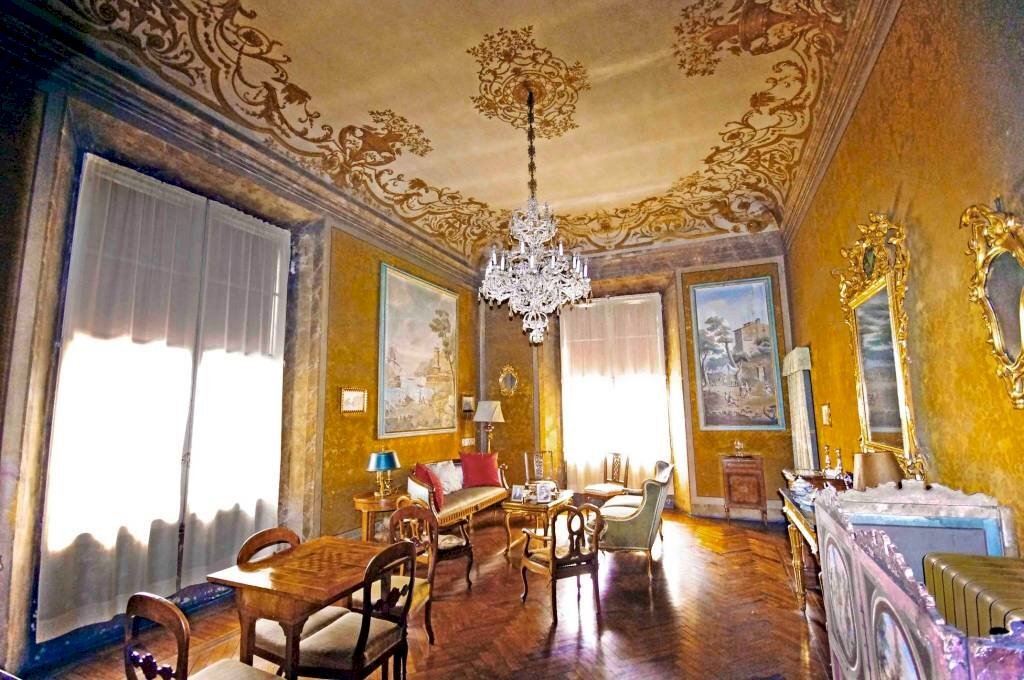 Salone - Appartamento via Francesco Rizzoli, 40, Bologna (zona Centro Storico) - foto 3