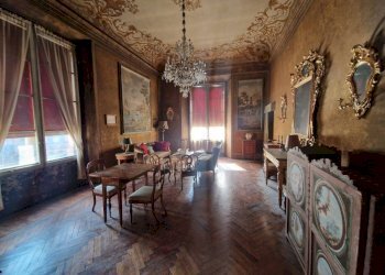 Salone - Appartamento via Francesco Rizzoli, 40, Bologna (zona Centro Storico) - foto 23