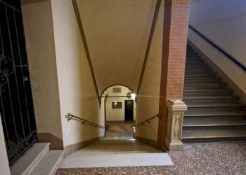 Interno palazzo - Appartamento via Francesco Rizzoli, 40, Bologna (zona Centro Storico) - foto 24