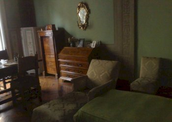 Salone - Appartamento via Francesco Rizzoli, 40, Bologna (zona Centro Storico) - foto 35