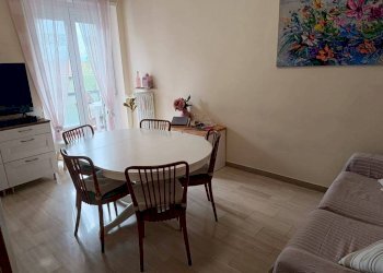 Salone - Bilocale via del Casluncio, Varese - foto 1