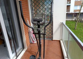 Balcone - Bilocale via del Casluncio, Varese - foto 14