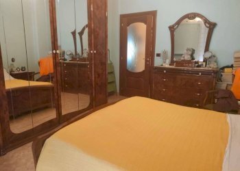 Camera da letto - Quadrilocale piazza Madonna delle Grazie, Volpiano - foto 1