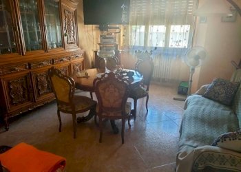 Salone - Quadrilocale piazza Madonna delle Grazie, Volpiano - foto 9