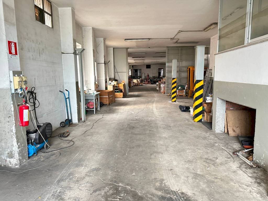 Interno non residenziale - Capannone San Secondo di Pinerolo - foto 2