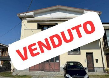 Facciata - Capannone San Secondo di Pinerolo - foto 1