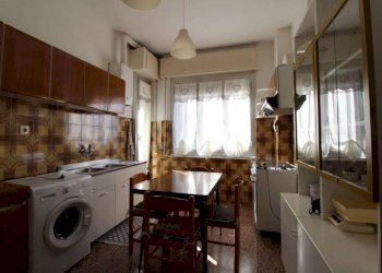Cucina - Trilocale via Pasquale Berghini, Genova (zona Marassi) - foto 13