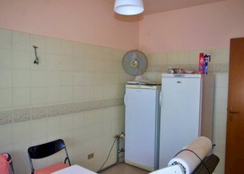Cucina - Three-room apartment viale delle Rimembranze, 1, Busto Arsizio - photo 7