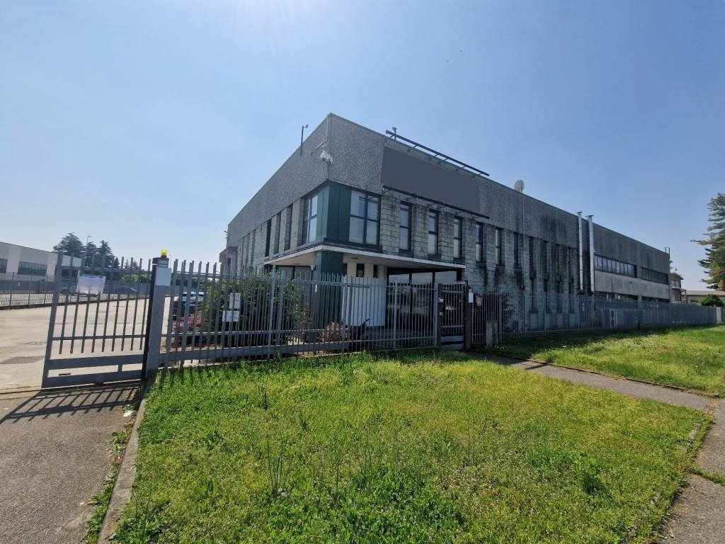 Facciata - Shed viale Lombardia, Parabiago - photo 1