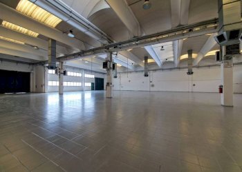 Interno non residenziale - Capannone viale Lombardia, Parabiago - foto 10