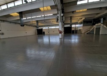 Interno non residenziale - Capannone viale Lombardia, Parabiago - foto 18
