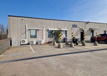 Facciata - Capannone viale Alcide De Gasperi, 115, Rho - foto 1