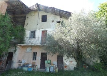 Facciata - Rustic strada di San Quintino, Mondovì - photo 3