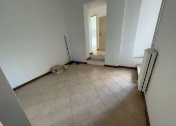 appartamento in vendita ristrutturato voltaggio pi - Bilocale piazza Sinibaldo Scorza, Voltaggio - foto 6