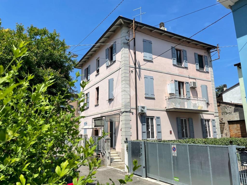 Three-room apartment Via Aosta, Parma (neighborhood San Leonardo) - photo 1