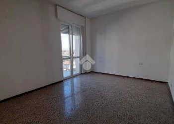 Two-room apartment Via Gramsci, Senago - photo 10