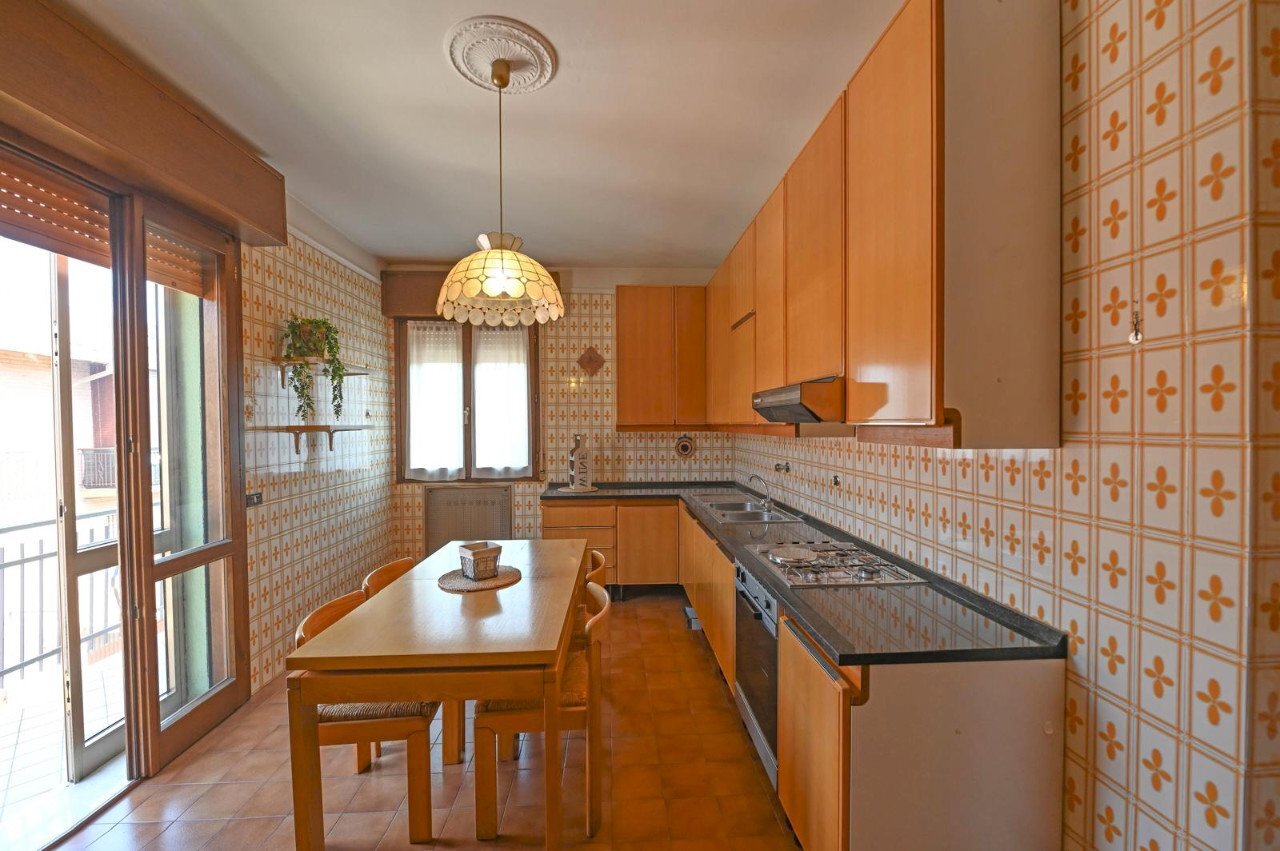 Portion of a house Modena - photo 1