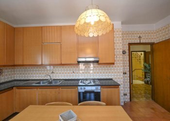 Portion of a house Modena - photo 8