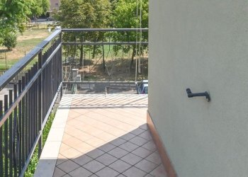 Portion of a house Modena - photo 18