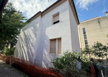 Locale Commerciale Imola - foto 3