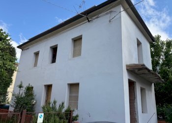 Locale Commerciale Imola - foto 4