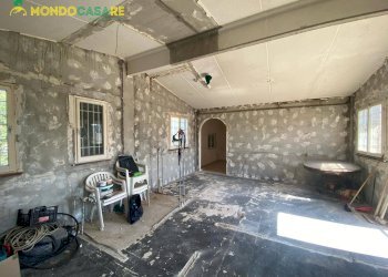 Foto 2 - Casa indipendente Strada colle pedeschiavo
 
63, Palombara Sabina - foto 2