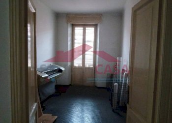 Foto 19 - Trilocale VIA LIBERTA'
 
10, Turate - foto 19