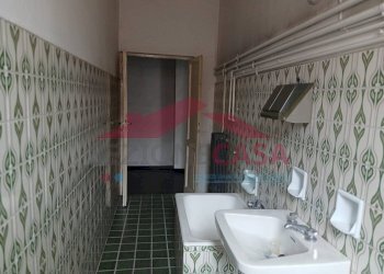 Foto 22 - Trilocale VIA LIBERTA'
 
10, Turate - foto 22