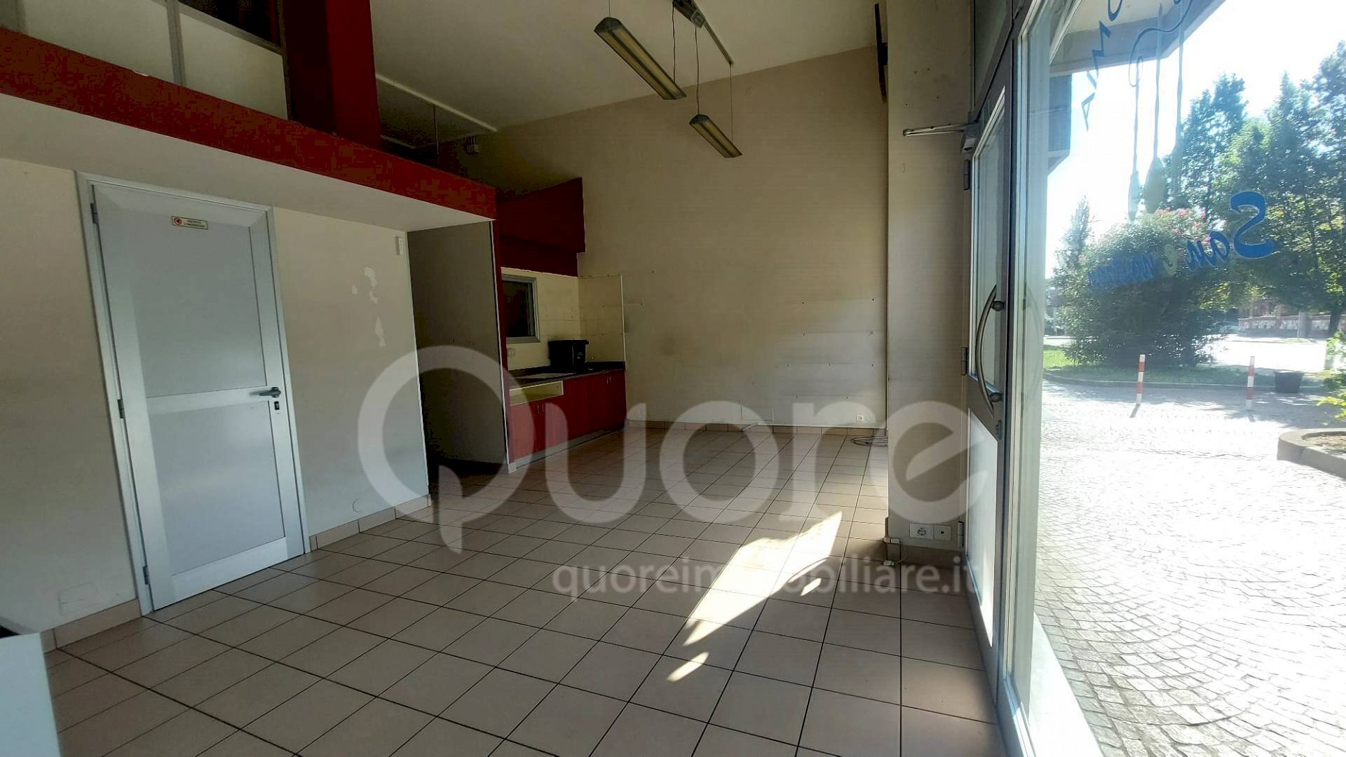 Foto 2 - Shop VIA SABBADINI
17, Udine - photo 2