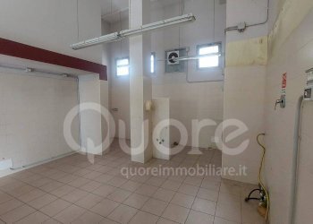 Foto 5 - Shop VIA SABBADINI
 
17, Udine - photo 5