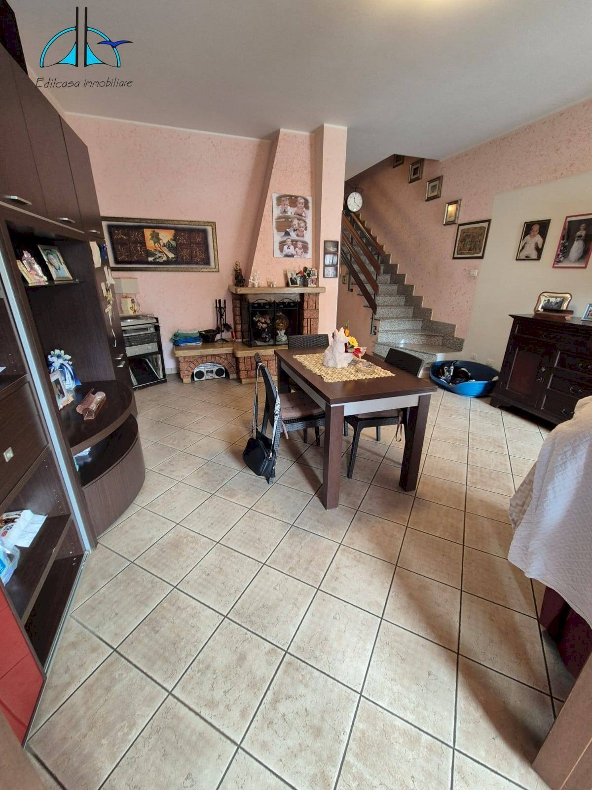 Foto 1 - Terraced Villa Via Comitini
 
29, Roma - photo 1