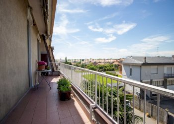 Foto 8 - Trilocale Via Cavalieri di Vittorio Veneto
 
1, Robecco sul Naviglio - foto 8